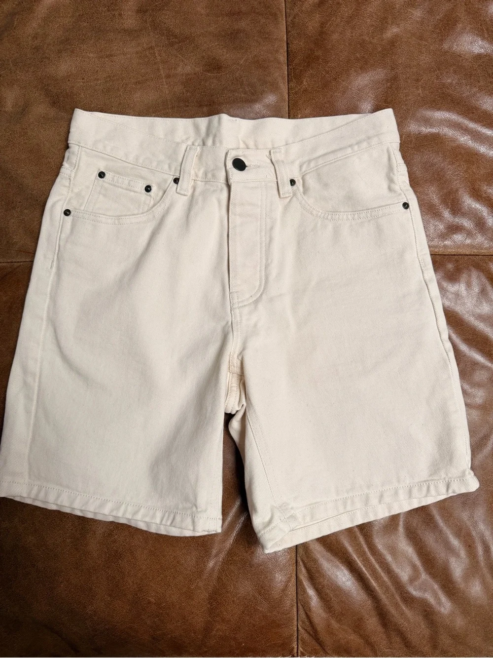Carhartt WIP Newel Shorts Men’s 29 NWOT Natural Cream 7” Inseam Organic Cotton